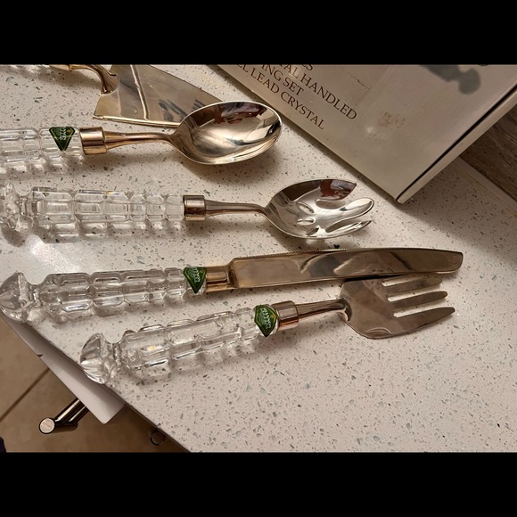 Cristal and silver 💖💖Beautiful real crystal and silver coated. - Picture 5 of 8